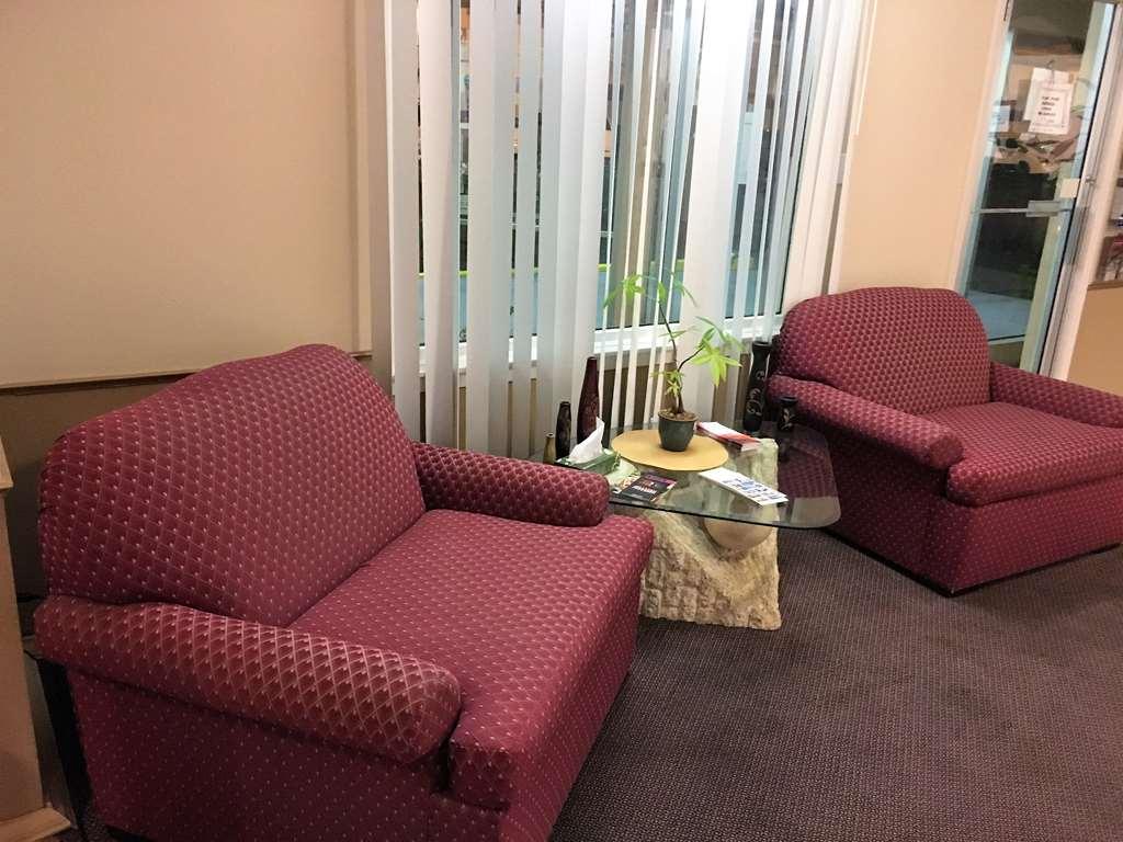 Americas Best Value Inn & Suites Williamstown Interior photo